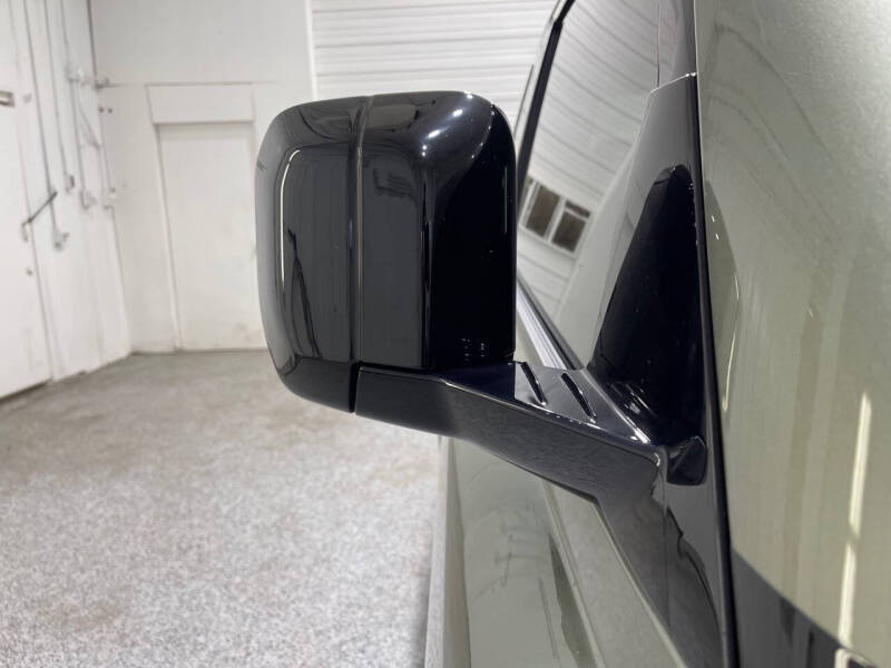 2022 Land Rover Defender 90 X-Dynamic HSE