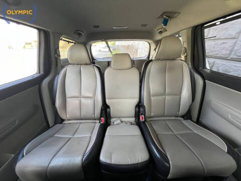 2021 Kia Sedona