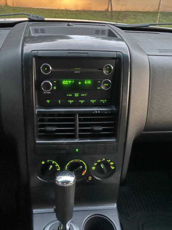 2008 Ford Explorer XLT