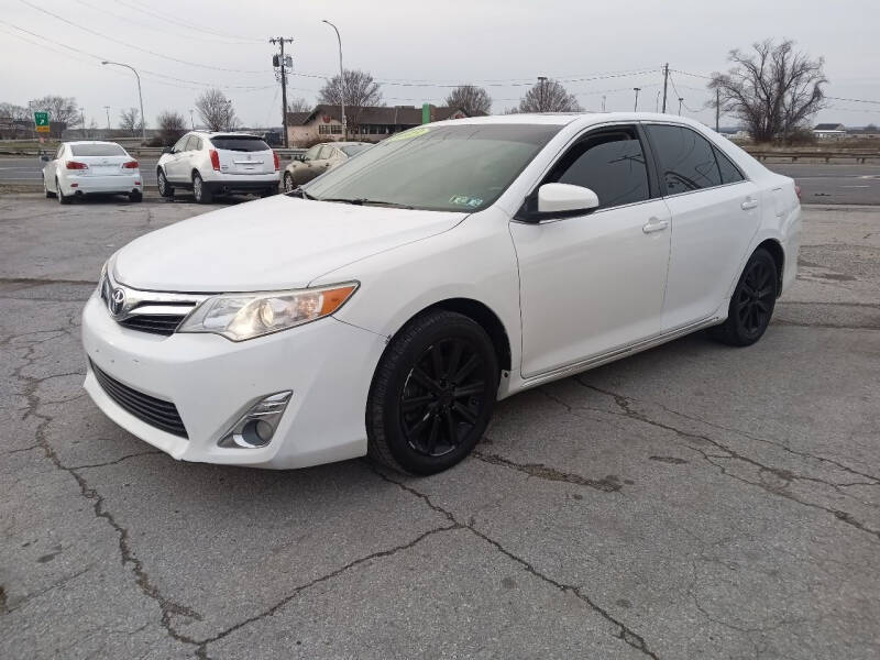 2013 Toyota Camry for sale at Glacier Auto Sales 2 in New Castle DE