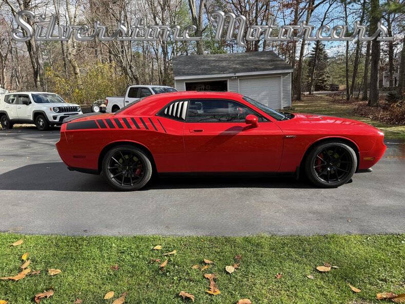 2010 Dodge Challenger SRT8