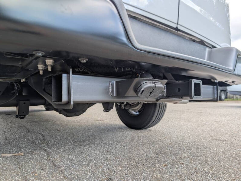 2025 Chevrolet Express 2500