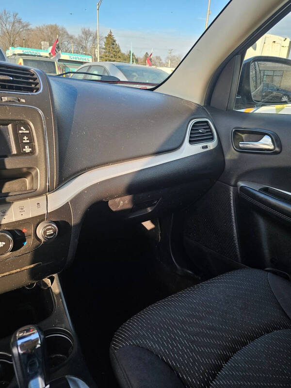 2013 Dodge Journey American Value Package