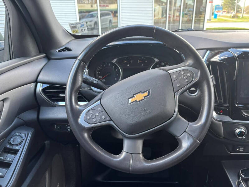 2022 Chevrolet Traverse LT Leather