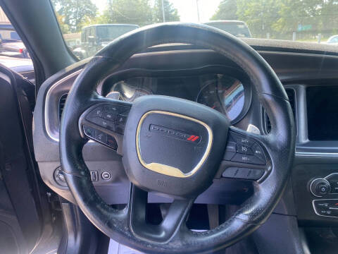 2017 Dodge Charger SXT