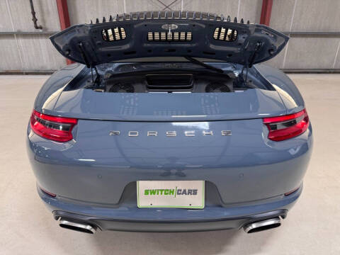 2017 Porsche 911 Carrera