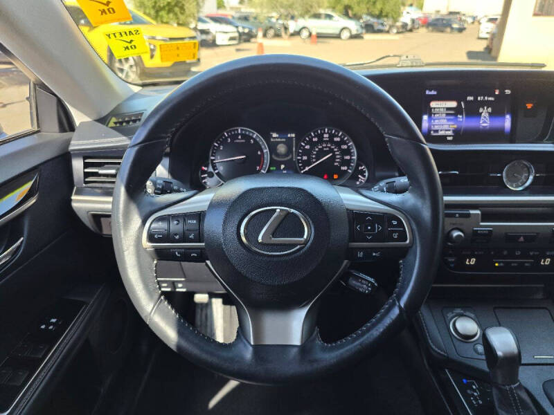 2017 Lexus ES 350