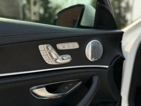 2019 Mercedes-Benz E-Class E 300