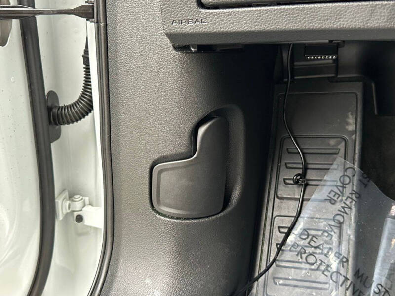 2024 Audi Q8 e-tron quattro Premium Plus