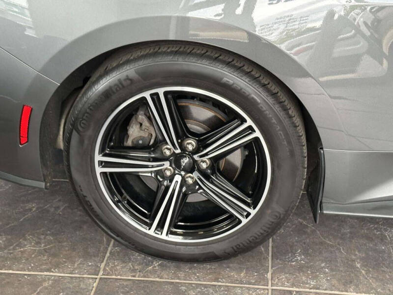 2025 Ford Mustang EcoBoost