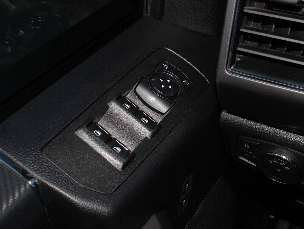 2019 FORD F-150 Pickup - $31,995