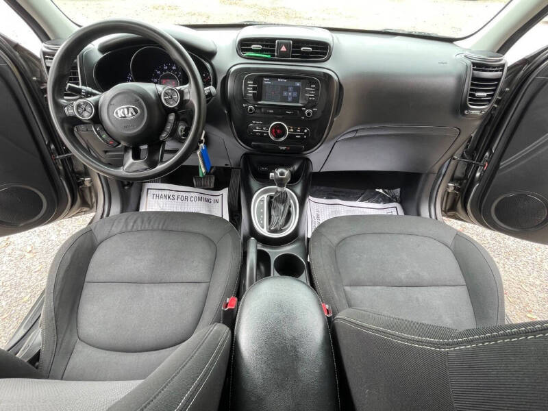 2017 Kia Soul +