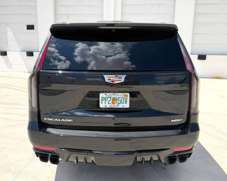 2024 Cadillac Escalade-V