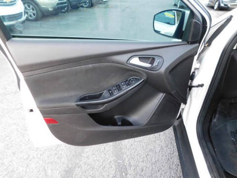 2016 Ford Focus Titanium