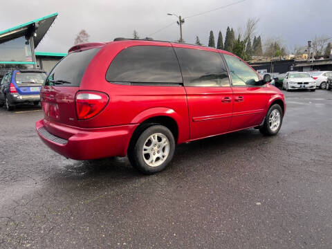 2004 Dodge Grand Caravan SXT