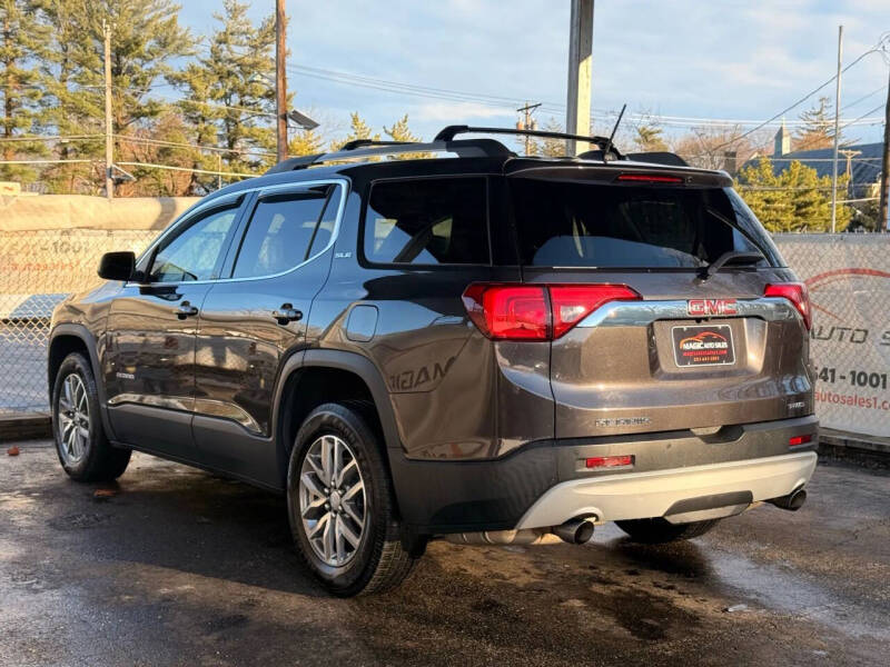 2018 GMC Acadia SLE-2