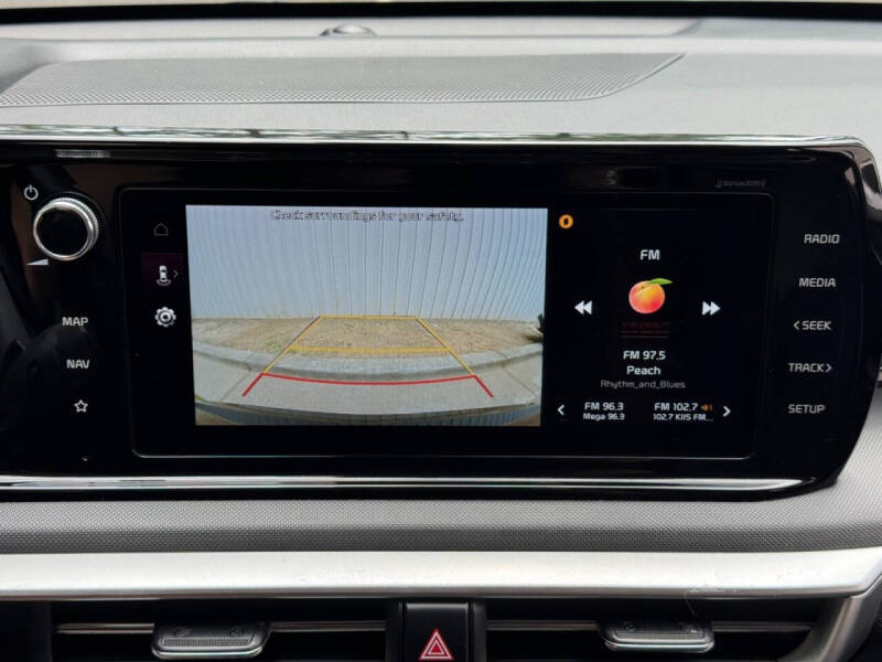 2023 Kia K5