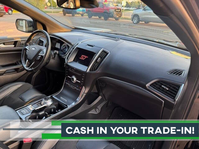2019 Ford Edge ST