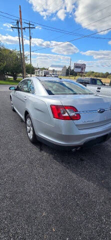 2011 Ford Taurus SEL