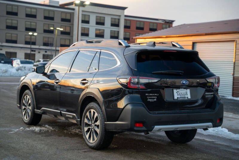 2025 Subaru Outback Touring XT