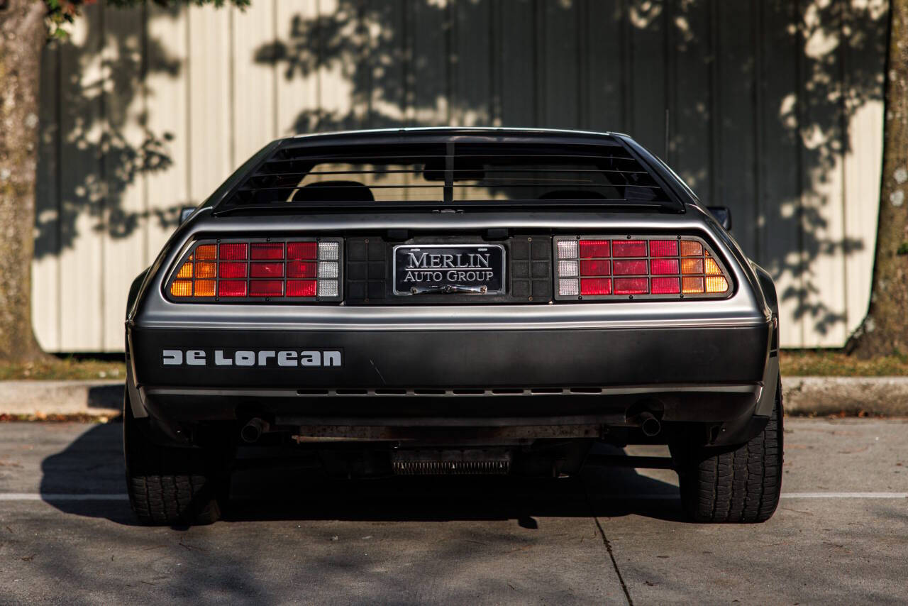 1981 DeLorean DMC-12 21