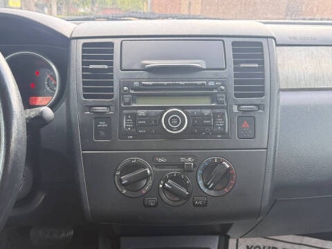 2010 Nissan Versa 1.8 S