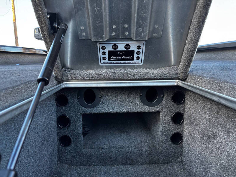 2014 Tracker PRO TEAM 175