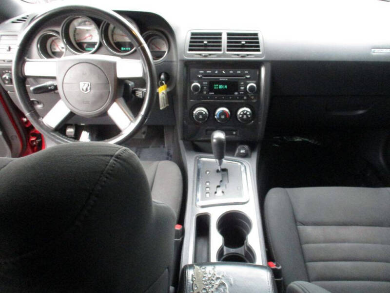 2010 Dodge Challenger SE