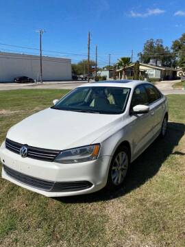 2014 Volkswagen Jetta for sale at Carzready in San Antonio TX