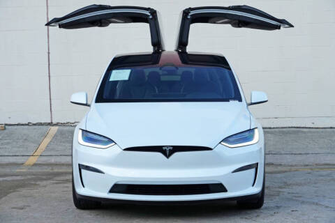 2023 Tesla Model X Standard Range