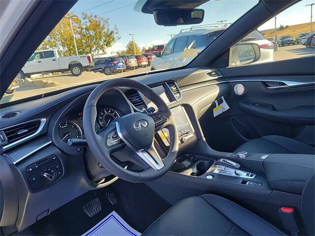 2025 Infiniti QX55 Essential