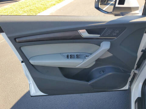 2020 Audi Q5 quattro Premium Plus 45 TFSI