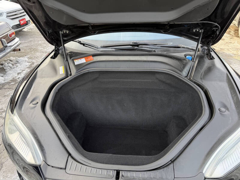 2015 Tesla Model S 70D