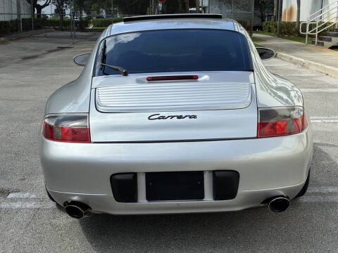 2000 Porsche 911 Carrera