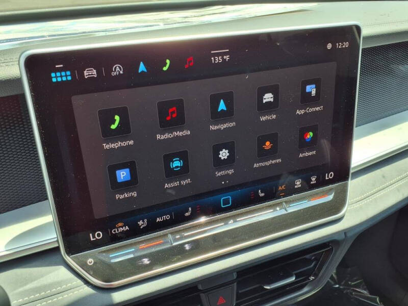 2025 Volkswagen Tiguan SE