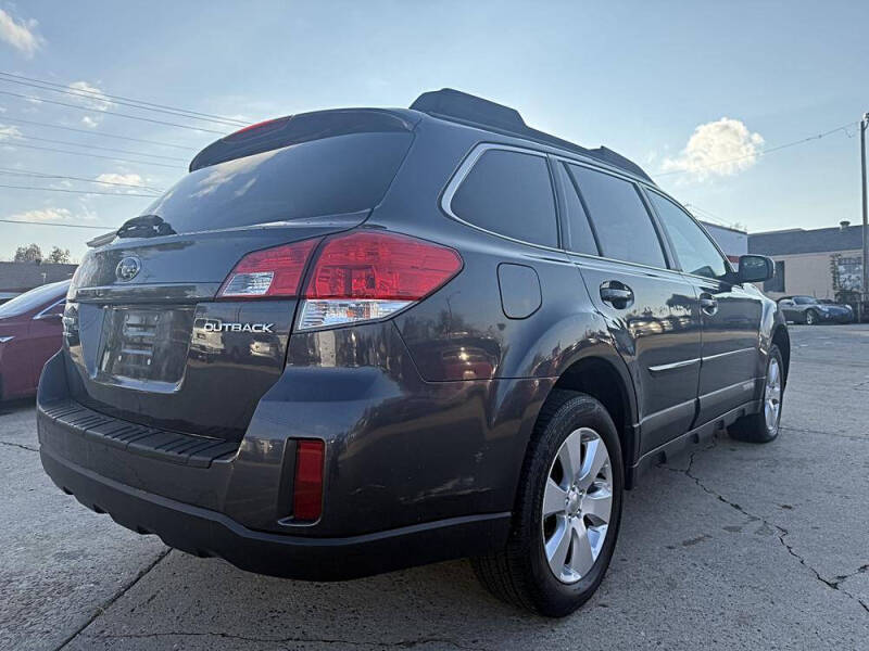 2011 Subaru Outback 2.5i Limited