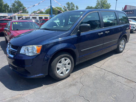 2013 Dodge Grand Caravan for sale at Lee's Auto Sales in Garden City MI