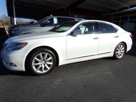 2007 Lexus LS 460 for sale at Dwight Phillips Auto Sales INC in Wilkesboro NC