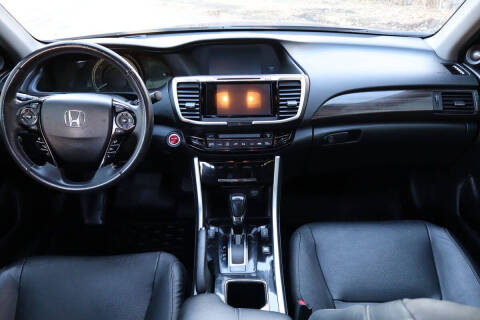 2017 Honda Accord Hybrid EX-L