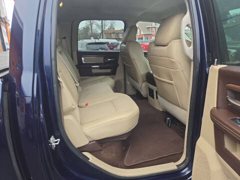 2015 RAM 1500 Laramie