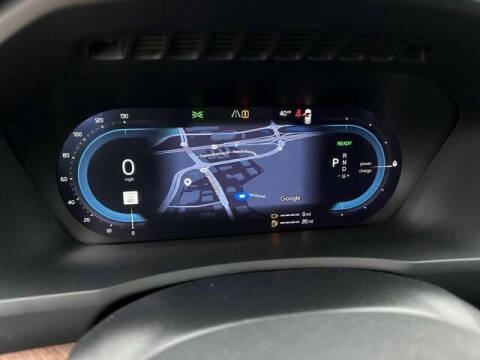 2025 Volvo XC90 T8 Plus Bright Theme 7P