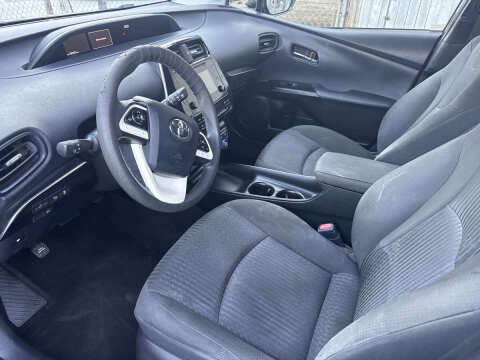 2017 Toyota Prius Two