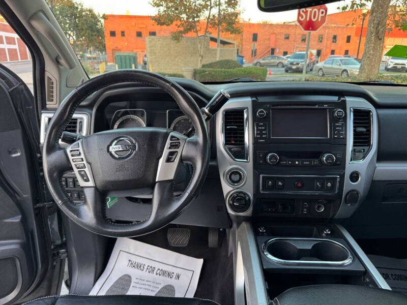 2017 Nissan Titan PRO-4X