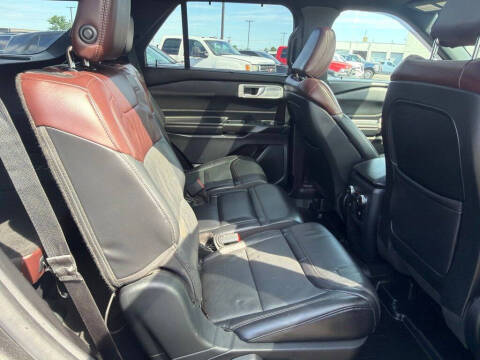 2020 Ford Explorer Platinum