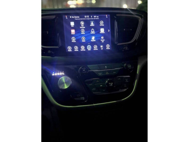 2017 Chrysler Pacifica Touring