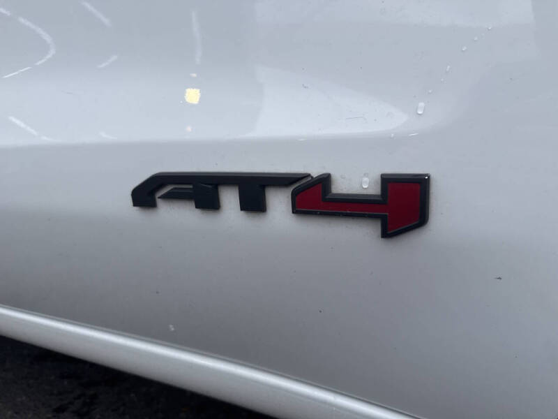 2021 GMC Sierra 1500 AT4