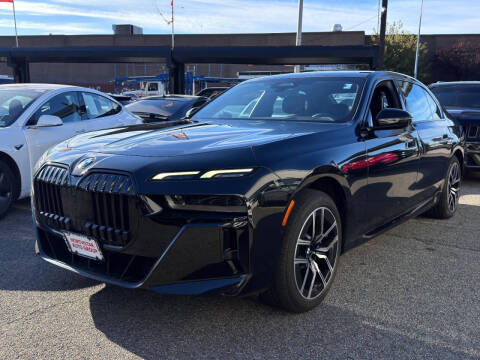 2023 BMW 7 Series 740i