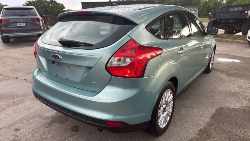 2012 Ford Focus SE