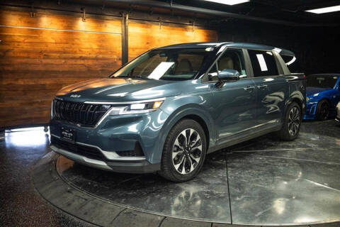 2023 Kia Carnival EX