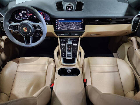 2023 Porsche Cayenne